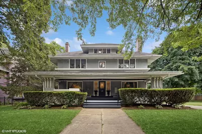 710 W Downer Place, Aurora, IL 60506 - Photo 1