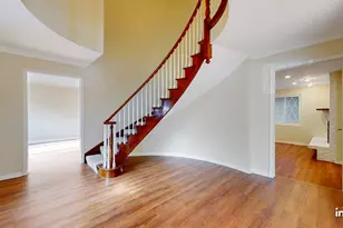 7942 Country Club Ln, Elmwood Park, IL 60707 - Photo 4