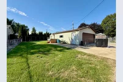 7425 W Devon Avenue, Chicago, IL 60631 - Photo 26