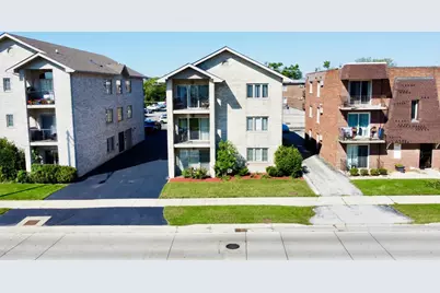 10620 S Central Avenue #3A, Chicago Ridge, IL 60415 - Photo 1
