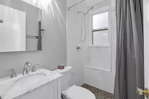 3750 N Lake Shore Dr, Chicago, IL 60613 - Photo 20