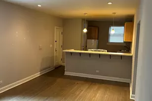 5440 N Campbell Ave, Chicago, IL 60625 - Photo 12