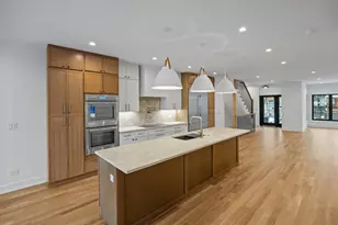 2620 N Mozart St, Chicago, IL 60647 - Photo 6