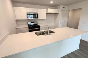 1044 58th Rd, Racine, WI 53182 - Photo 8