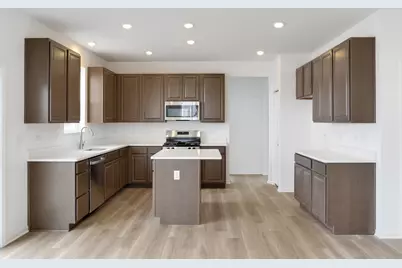 163 Henderson Street, Oswego, IL 60543 - Photo 6