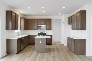 163 Henderson St, Oswego, IL 60543 - Photo 6