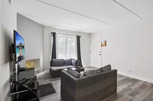 1751 S Washington St, Naperville, IL 60565 - Photo 2