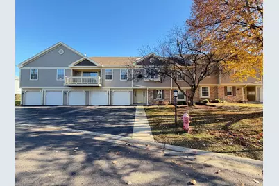 1202 Ballantrae Place #E, Mundelein, IL 60060 - Photo 1