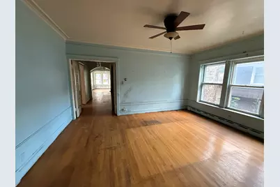 6911 S Jeffery Boulevard, Chicago, IL 60649 - Photo 4