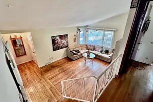 597 Lowden Ave, Glen Ellyn, IL 60137 - Photo 2