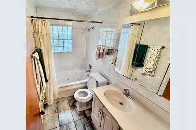 597 Lowden Avenue, Glen Ellyn, IL 60137 - Photo 12