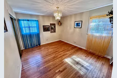 597 Lowden Avenue, Glen Ellyn, IL 60137 - Photo 8