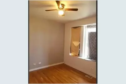 7512 S Champlain Avenue, Chicago, IL 60619 - Photo 14