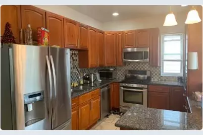 7512 S Champlain Avenue, Chicago, IL 60619 - Photo 2