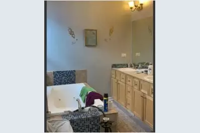 7512 S Champlain Avenue, Chicago, IL 60619 - Photo 6