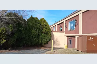 2711 Sheridan Road, Zion, IL 60099 - Photo 8