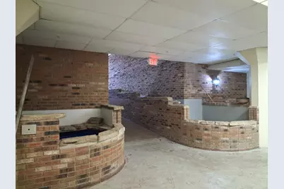 2711 Sheridan Road, Zion, IL 60099 - Photo 12