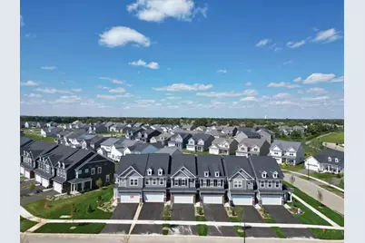 5954 Hawkweed Drive #5954, Naperville, IL 60564 - Photo 2