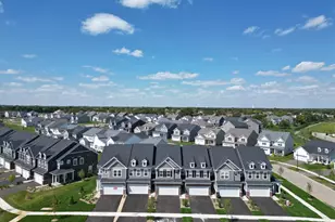 5954 Hawkweed Dr, Naperville, IL 60564 - Photo 2