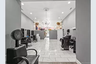 8204 S Stony Island Avenue, Chicago, IL 60617 - Photo 14