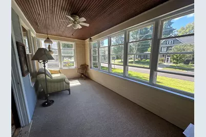 308 S Genesee Street, Morrison, IL 61270 - Photo 4