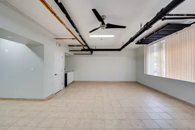 2415 W Pratt Boulevard #C1, Chicago, IL 60645 - Photo 4