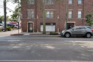2415 W Pratt Blvd, Chicago, IL 60645 - Photo 1