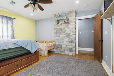 319 W Moulton Street, Pontiac, IL 61764 - Photo 20