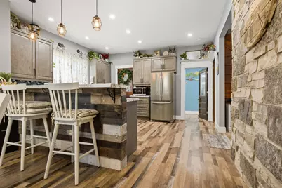 319 W Moulton Street, Pontiac, IL 61764 - Photo 12