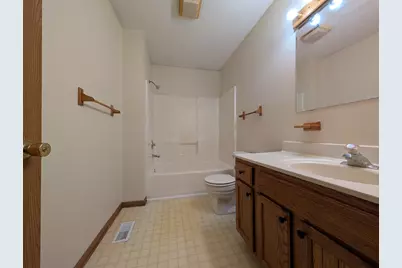 142 E Lincoln Highway #C, Waterman, IL 60556 - Photo 8