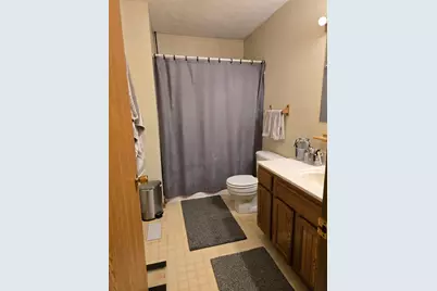 142 E Lincoln Highway #C, Waterman, IL 60556 - Photo 2