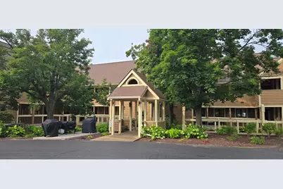 B10 Long Bay Point Drive #B10, Galena, IL 61036 - Photo 1