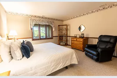 B10 Long Bay Point Drive #B10, Galena, IL 61036 - Photo 10