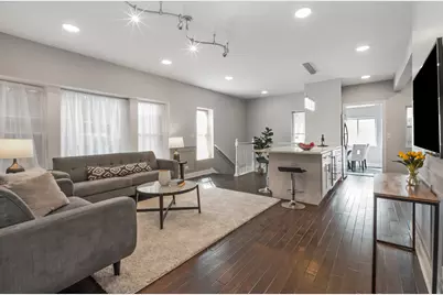 617 S Lombard Avenue, Oak Park, IL 60302 - Photo 4