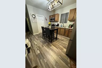 9315 S Clyde Avenue, Chicago, IL 60617 - Photo 4