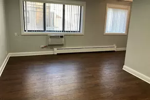 5534 N Kenmore Ave, Chicago, IL 60640 - Photo 2