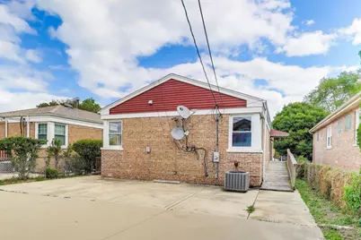 6544 N Albany Avenue, Chicago, IL 60645 - Photo 28