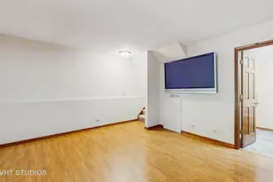 542 Silver Aspen Cir, Crystal Lake, IL 60014 - Photo 16