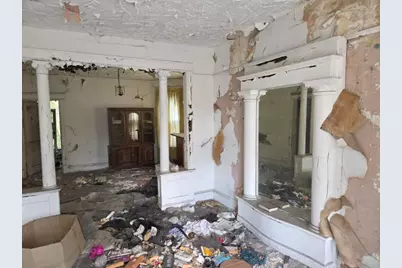 7137 S Carpenter Street, Chicago, IL 60621 - Photo 2