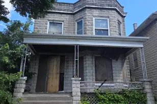 7137 S Carpenter St, Chicago, IL 60621 - Photo 1