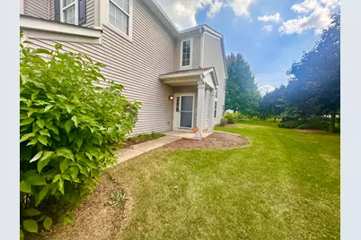 1850 Candlelight Circle, Montgomery, IL 60538 - Photo 2