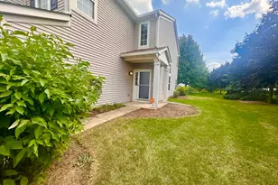 1850 Candlelight Cir, Montgomery, IL 60538 - Photo 2