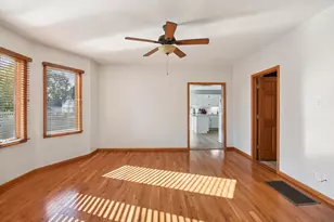 2855 Glenwood Lansing Rd, Lynwood, IL 60411 - Photo 12