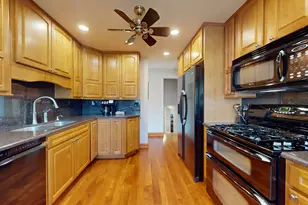 6442 W 88th St, Oak Lawn, IL 60453 - Photo 4