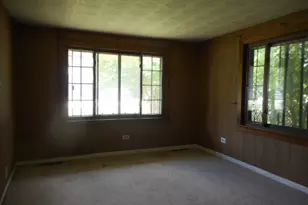 2743 Bellwood Ave, Melrose Park, IL 60164 - Photo 16