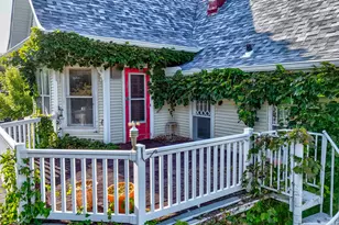 303 N Walnut St, Wenona, IL 61377 - Photo 12