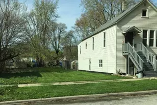 840 W 51st Pl, Chicago, IL 60609 - Photo 1