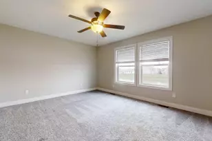 1320 Myrtle Beach Ave, Champaign, IL 61822 - Photo 12