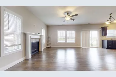 1320 Myrtle Beach Avenue, Champaign, IL 61822 - Photo 2