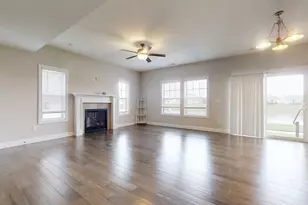 1318 Myrtle Beach Ave, Champaign, IL 61822 - Photo 6